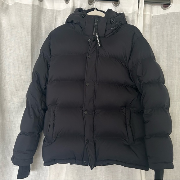 Aritzia THE SUPER PUFF Original - Picture 2 of 7